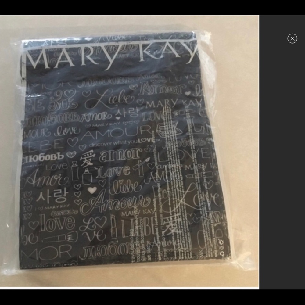 beautiful brand new never used mary kay makeup bag - Picture 6 of 7